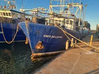 Kapal trawler kanggo didol