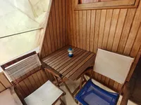 Kapal kerja kanggo didol