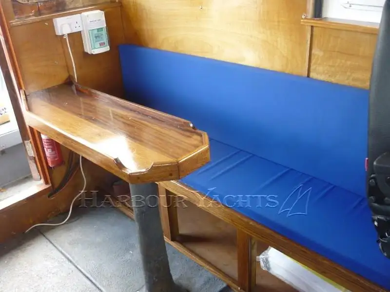Kapal trawler kanggo didol