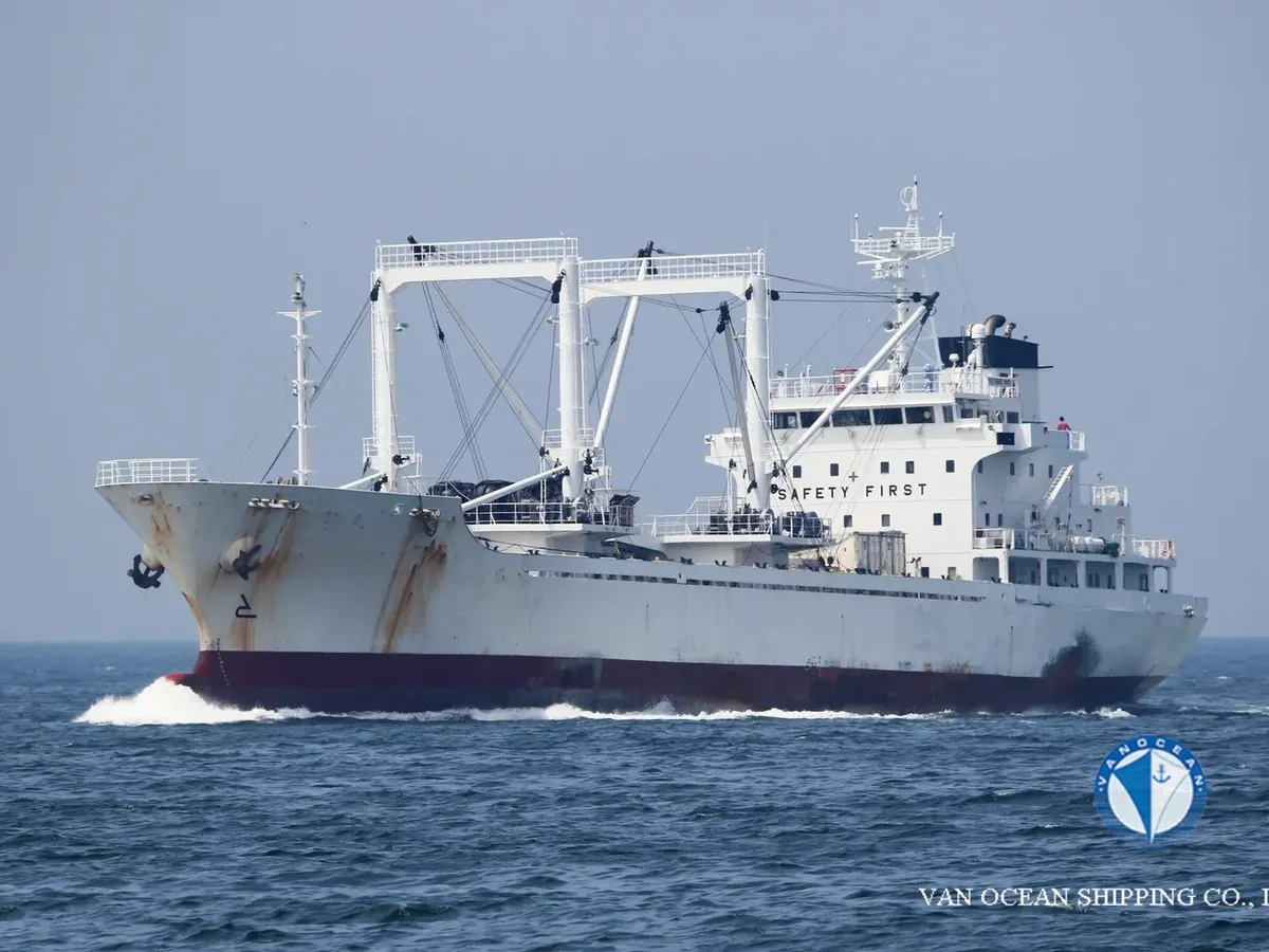Kapal reefer kanggo didol