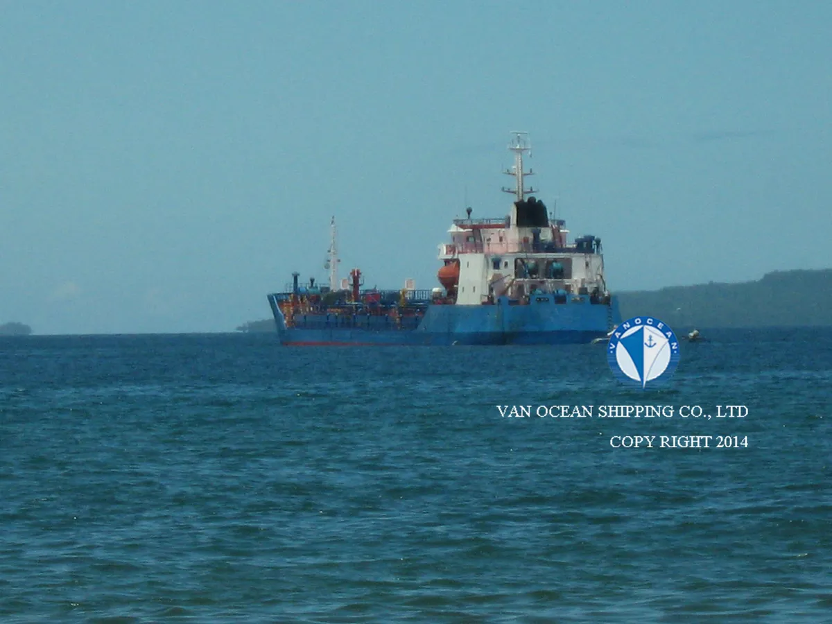 Kapal tanker minyak/bahan kimia kanggo didol