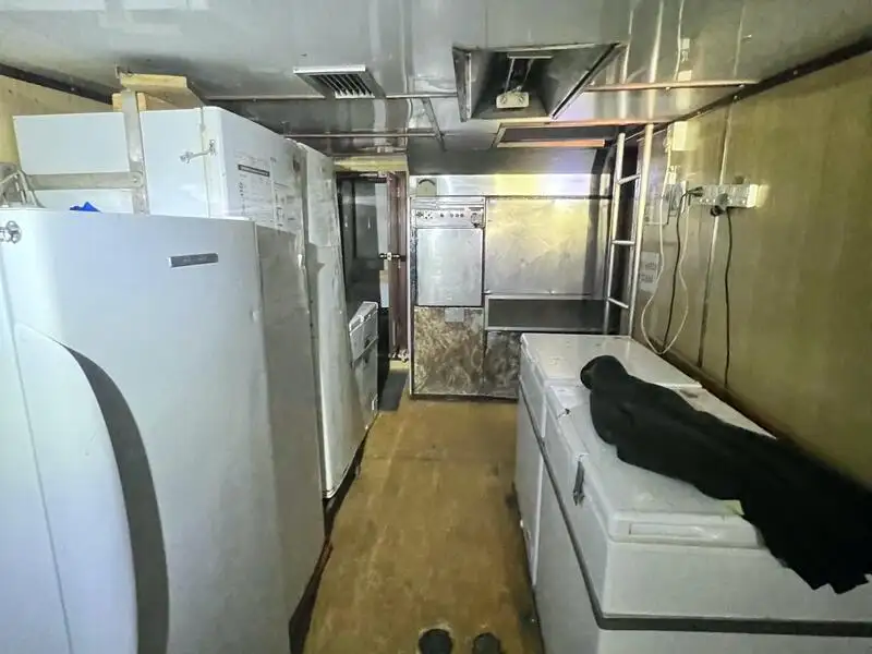 Kapal trawler kanggo didol