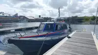 Kapal survei kanggo didol
