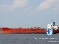Kapal tanker minyak/bahan kimia kanggo didol