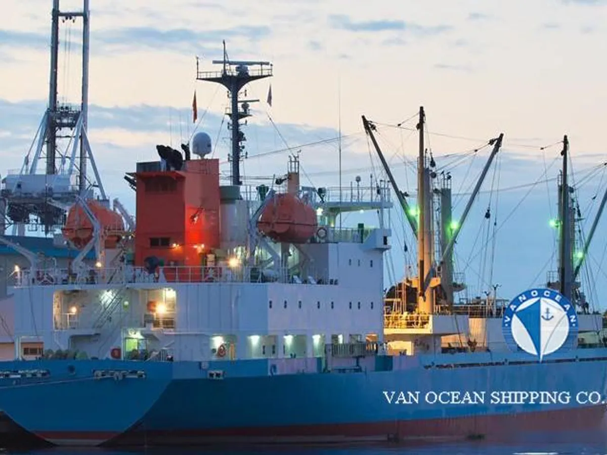 Kapal reefer kanggo didol