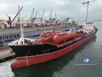 Kapal tanker minyak/bahan kimia kanggo didol