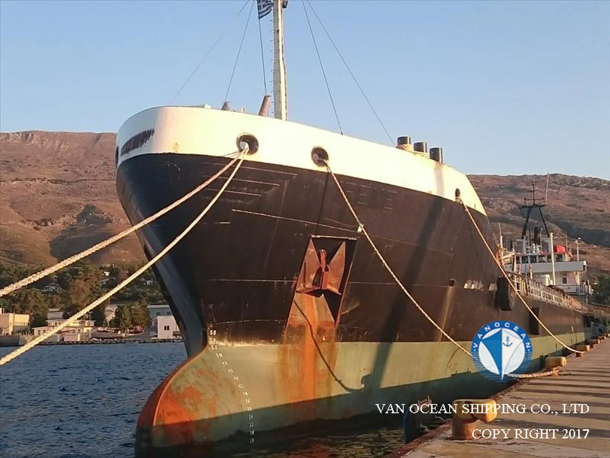 Kapal tanker minyak/bahan kimia kanggo didol