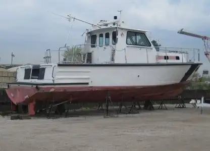 Kapal patroli kanggo didol