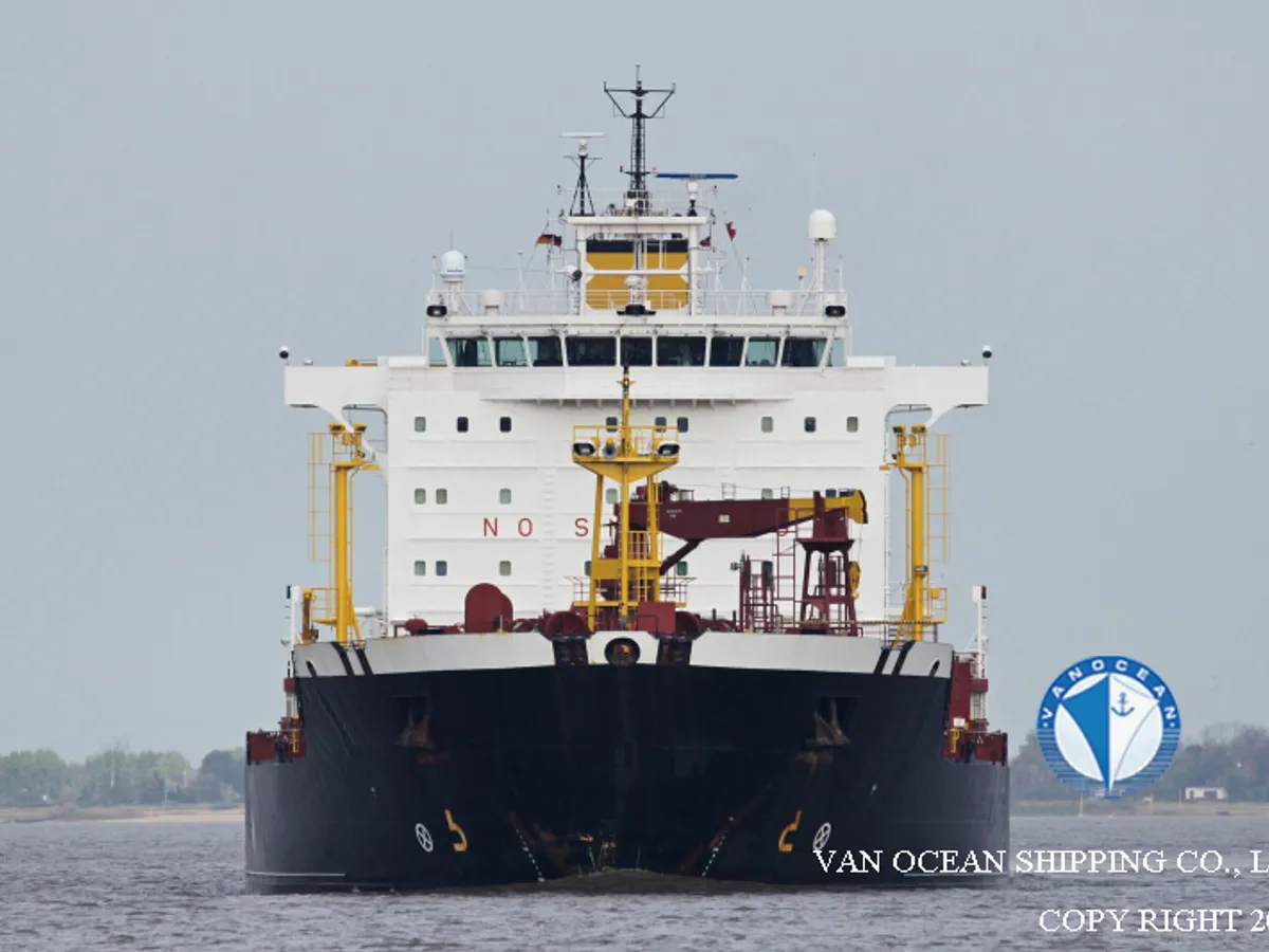 Kapal tanker minyak/bahan kimia kanggo didol
