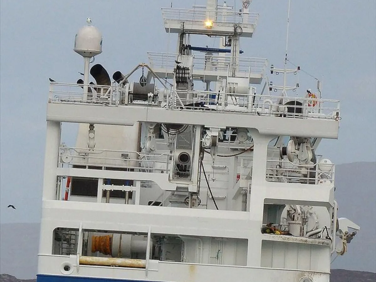 Kapal trawler kanggo didol