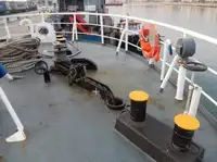 Kapal kerja kanggo didol