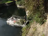Kapal kontainer kanggo didol