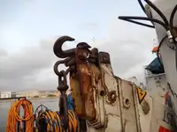 Kapal kerja kanggo didol