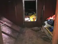 Kapal kerja kanggo didol