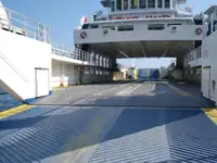 Kapal feri kanggo didol