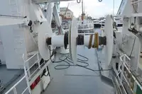 Kapal kontainer kanggo didol
