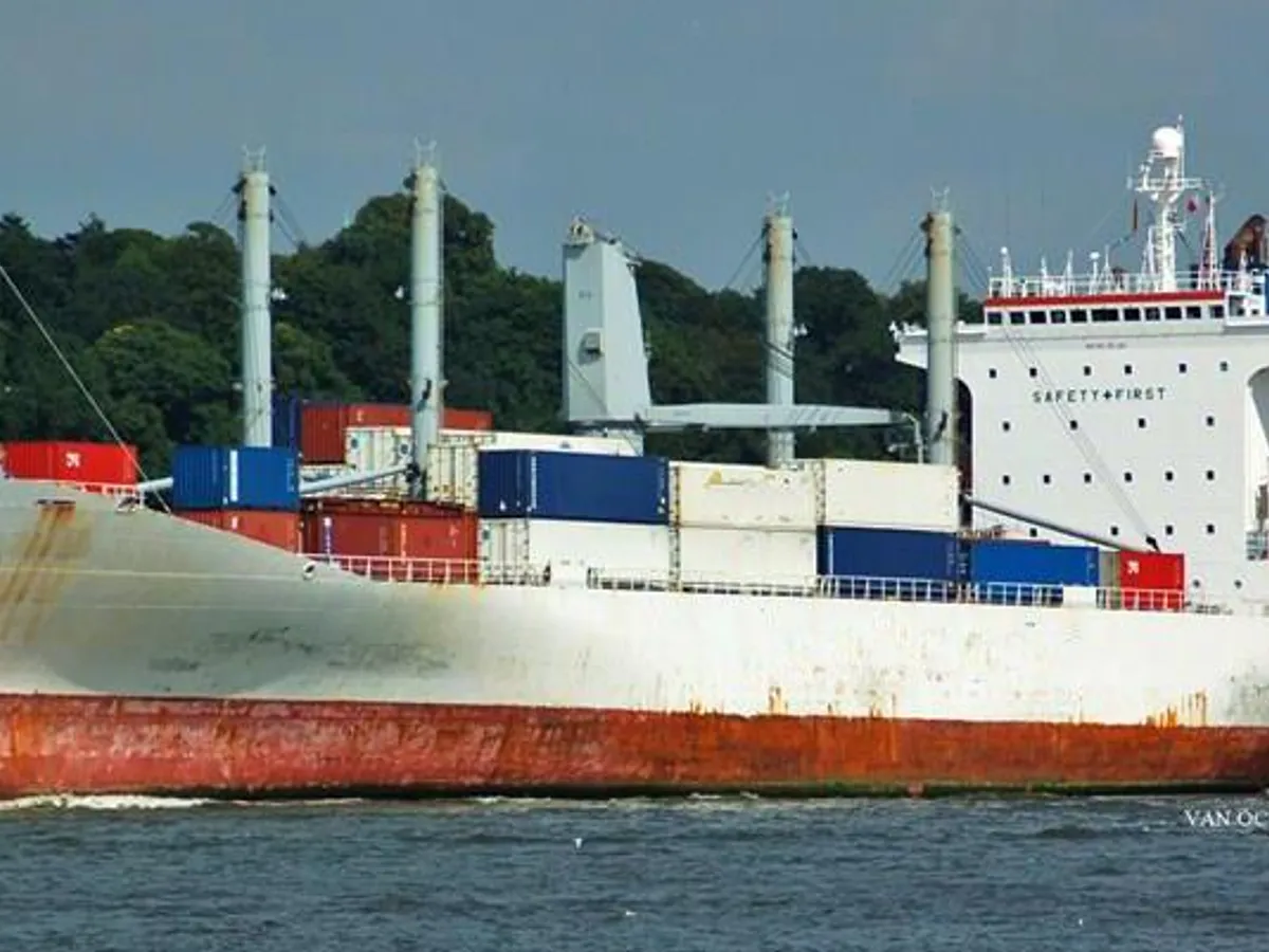 Kapal reefer kanggo didol