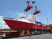 Kapal kontainer kanggo didol