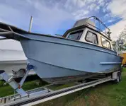 Kapal kerja kanggo didol