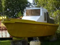 Kapal kerja kanggo didol