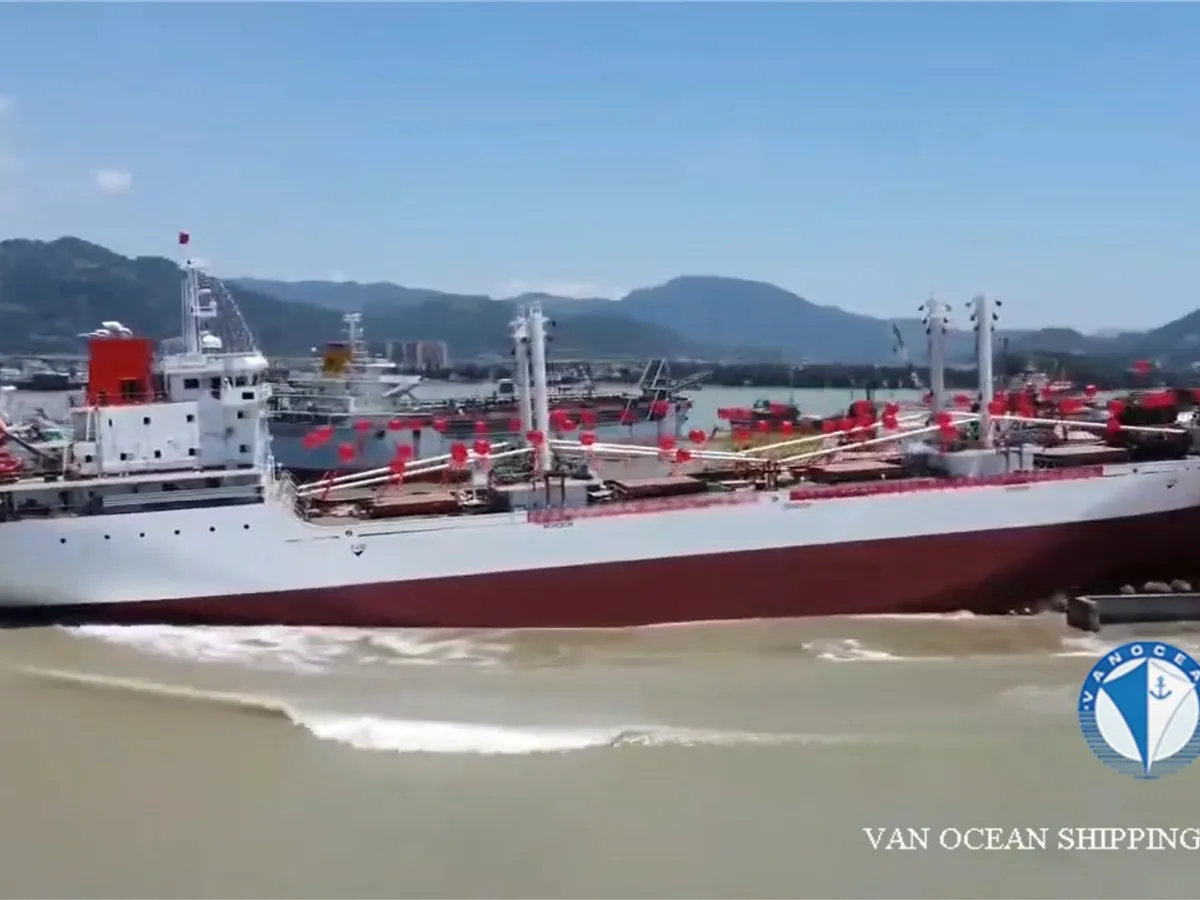 Kapal reefer kanggo didol