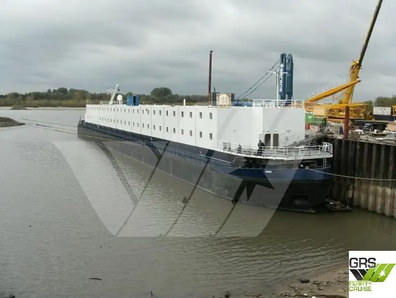 Kapal kontainer kanggo didol