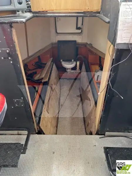 Kapal kerja kanggo didol
