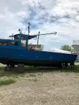 Kapal trawler kanggo didol