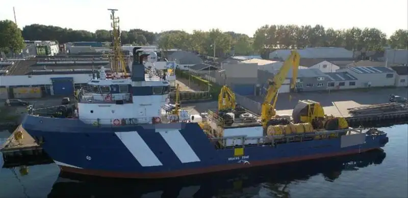 Kapal reefer kanggo didol