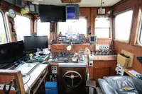 Kapal trawler kanggo didol