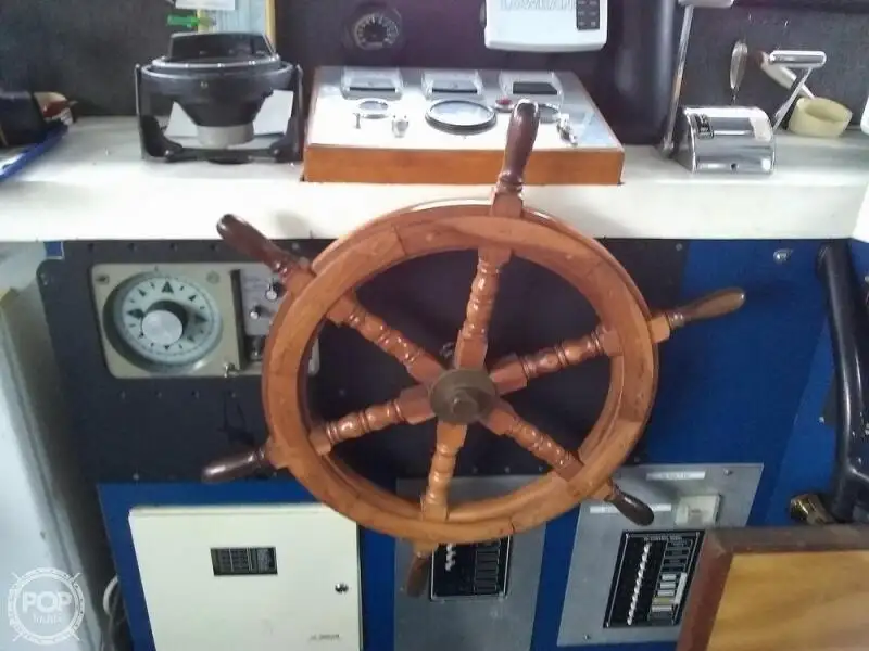 Kapal cutter kanggo didol
