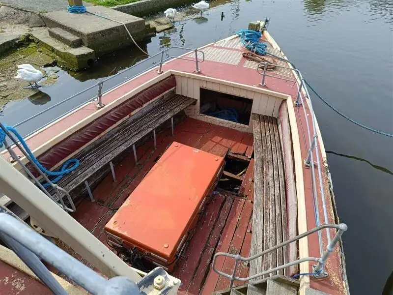 Kapal feri kanggo didol