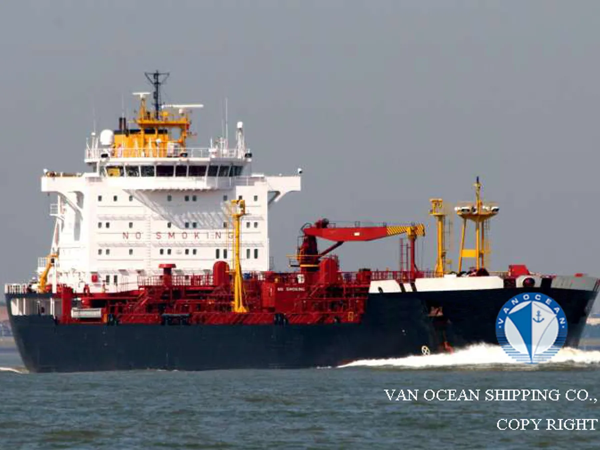 Kapal tanker minyak/bahan kimia kanggo didol