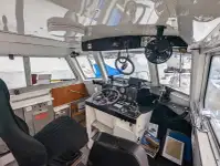 Kapal kerja kanggo didol