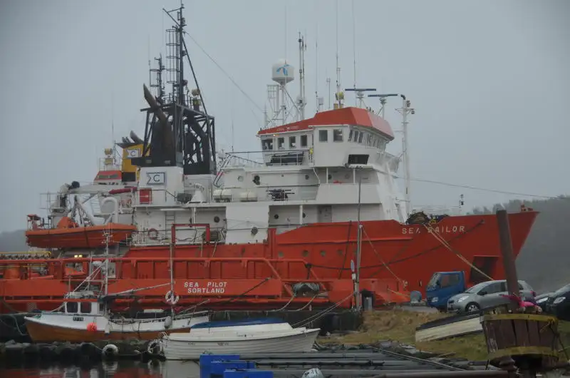 Kapal pasokan platform (PSV) kanggo didol