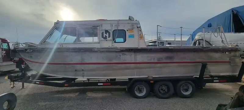 Kapal kerja kanggo didol
