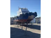 Kapal kerja kanggo didol