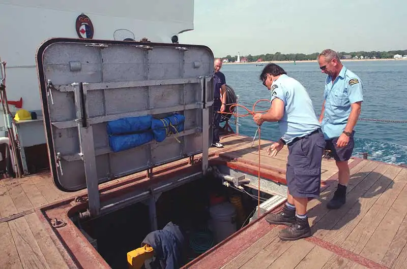 Kapal dredger kanggo didol