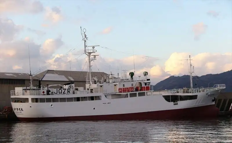 Kapal trawler kanggo didol