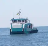 Katamaran kanggo didol
