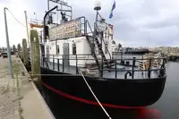 Kapal penumpang kanggo didol