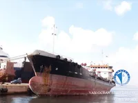 Kapal tanker minyak/bahan kimia kanggo didol