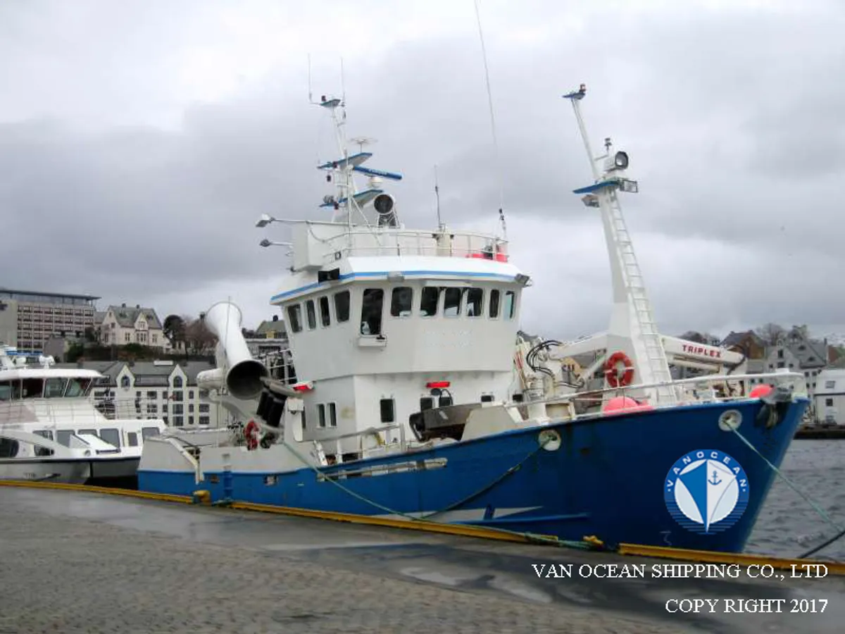 Kapal purse seiner kanggo didol