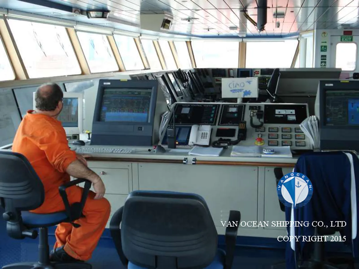 Kapal tanker minyak/bahan kimia kanggo didol