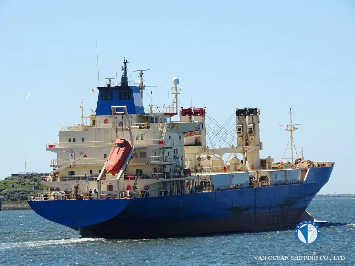 Kapal reefer kanggo didol