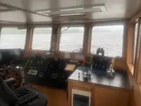 Kapal kerja kanggo didol
