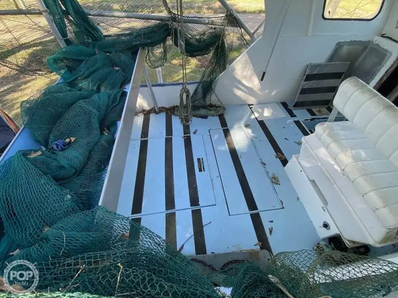Kapal trawler kanggo didol