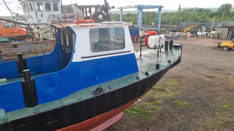 Kapal kerja kanggo didol