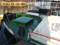 Kapal kontainer kanggo didol