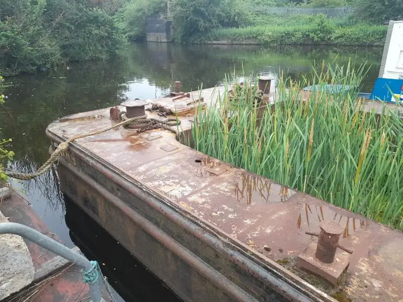 Tongkang kanggo didol